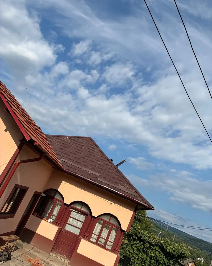 Racord coș de ventilație pe țiglă de beton — lucrare Liviu Construcții