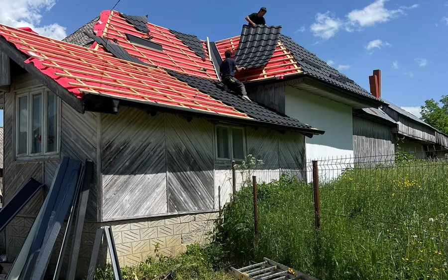 Intervenții de urgență pentru acoperișuri — Liviu Construcții